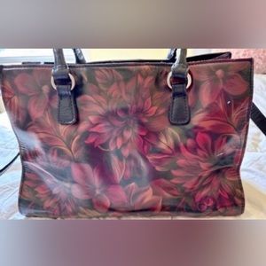 Patricia Nash - Primrose Rustic Mums Satchel